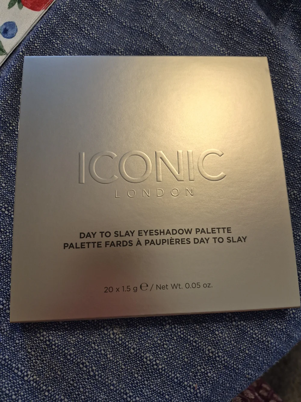 ICONIC London Rose & Gold Eyeshadow Palette — Warm Neutrals & Shimmers